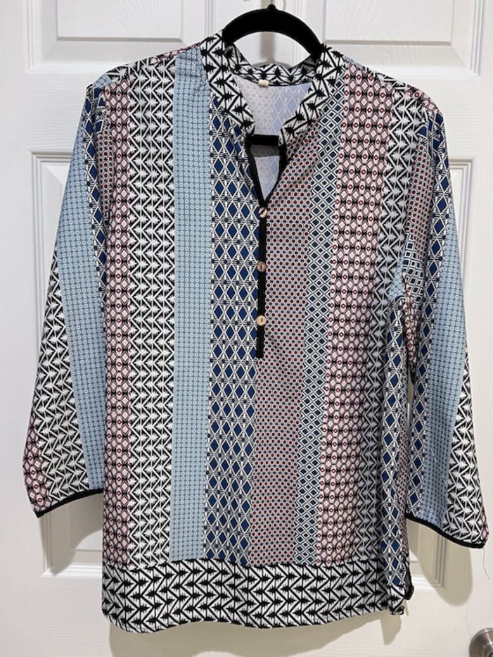 ☀️ Geometric Boho  Top 3/4 Sleeve Button Front Tunic